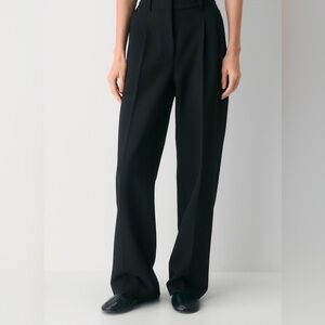 Aritzia Effortless Pants Size 00